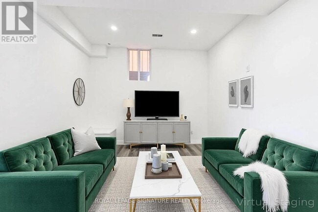 Photo - 9 Walter Clifford Nesb Dr