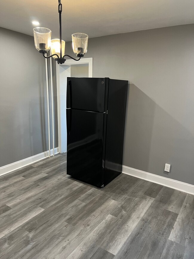 Photo - 6025 Magnolia St