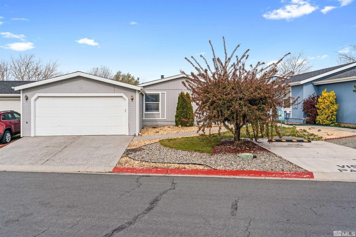 Cute home in gated community! 3/2 - Cute home in gated community! 3/2