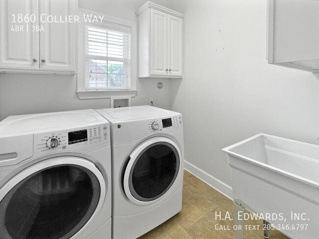 Photo - 1860 Collier Way