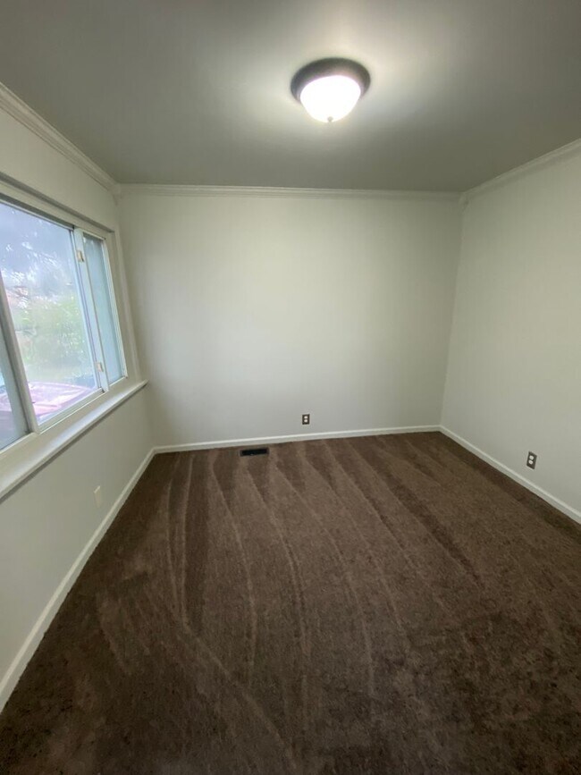 721 Lillian Ave Rental House Rental in Fort Wayne, IN