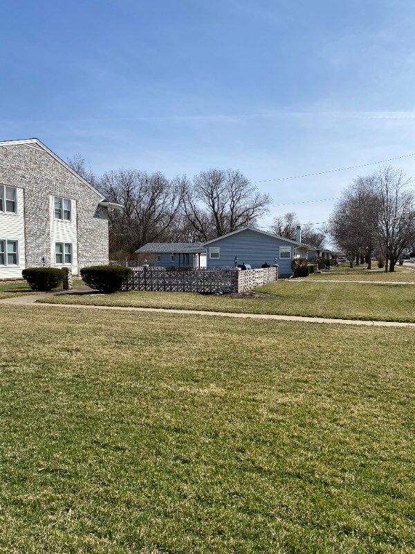 401 SW Elm St
