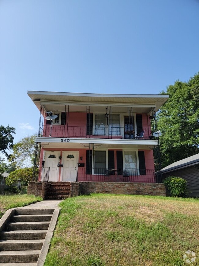 Building Photo - Welcome to Historic Highland Rental