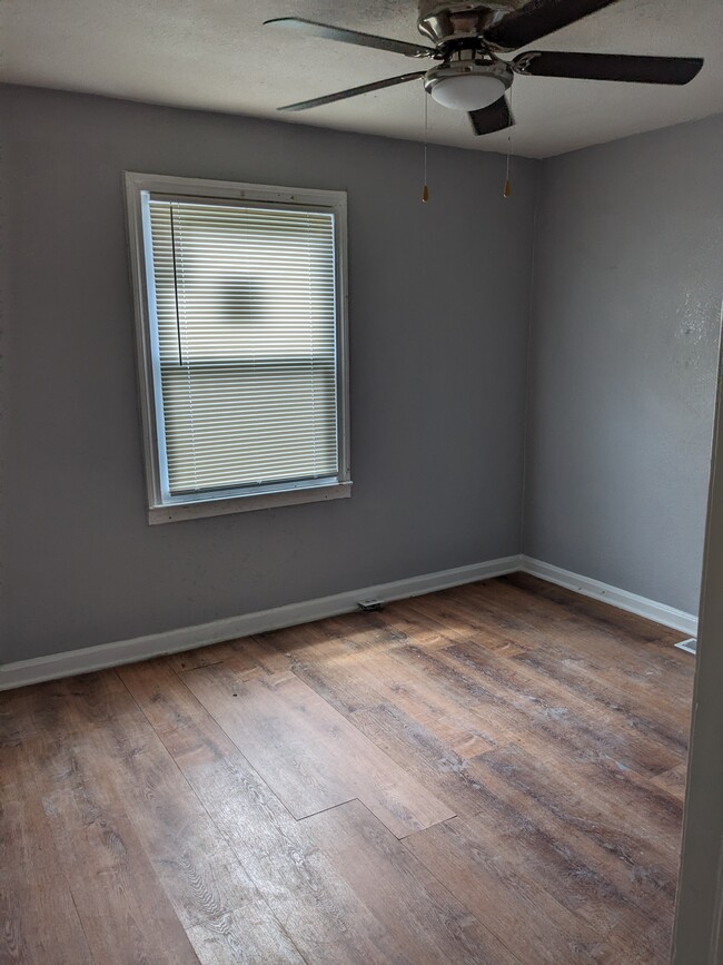 Photo - 3927 Jackson Ave