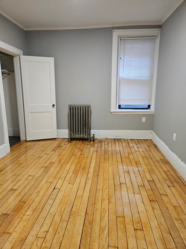 59 Brighton Ave Unit 1