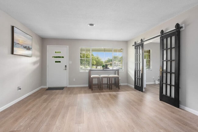 Photo - 4070 Arbutus Dr Unit ID1327726P