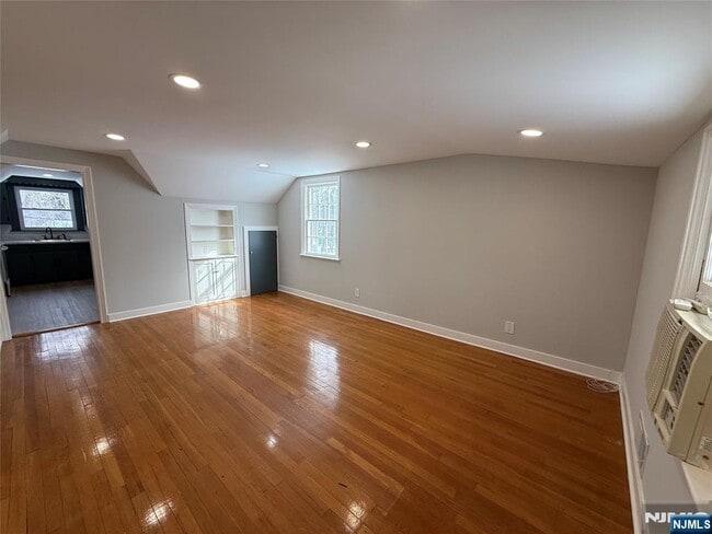 Photo - 524 N Monroe St