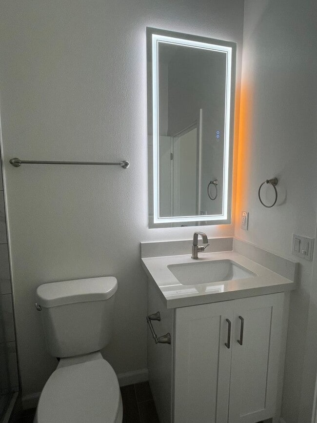 17210 Newhope St Unit 1103-B