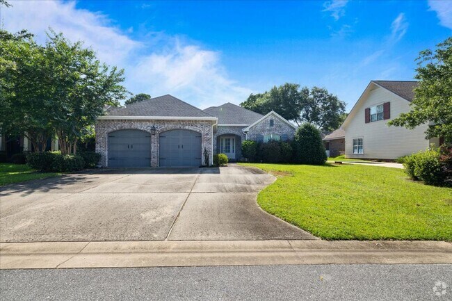 Building Photo - 4 Bedroom in Niceville! Rental
