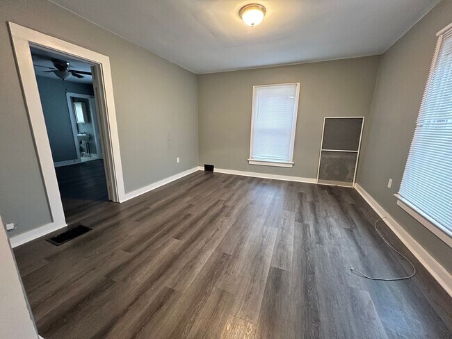 Photo - CIF001A_417 Unit 3