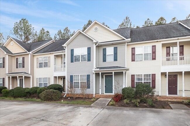 Photo - 120 Gatwick Ct