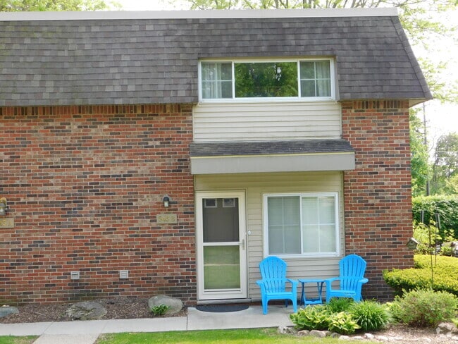 Building Photo - 543 Longshore Dr Unit B Rental