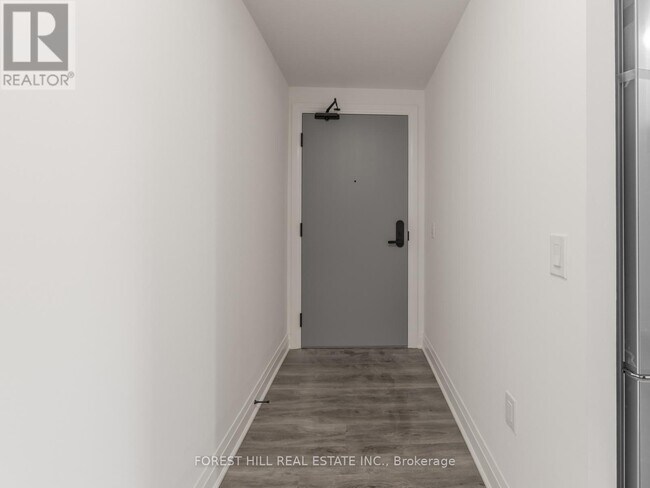 Photo - 700 Sheppard Ave W Unité 406