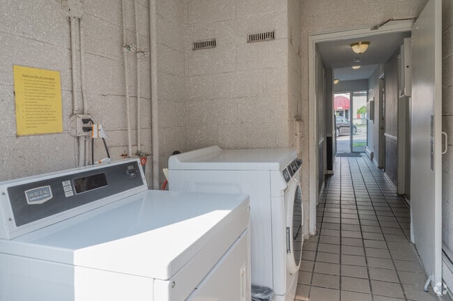 Laundry Room - Weeping Cherry Village