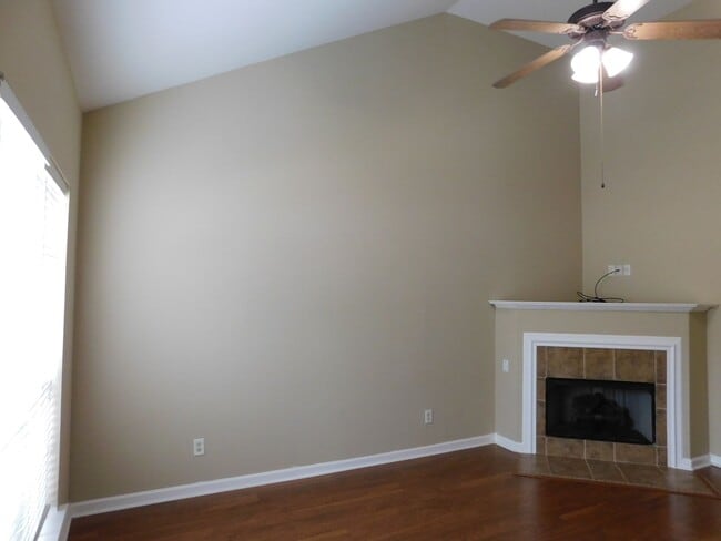 Photo - 2755 Southwood Ln