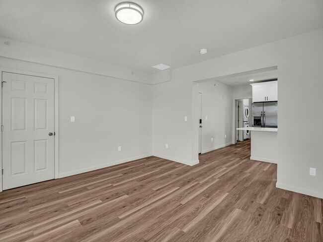 Photo - 12 Alpine St Unidad 2