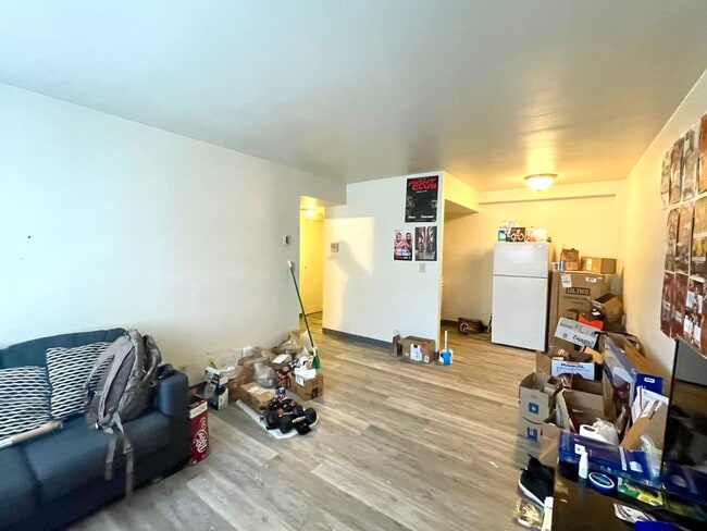 Photo - 1029 E Knapp St