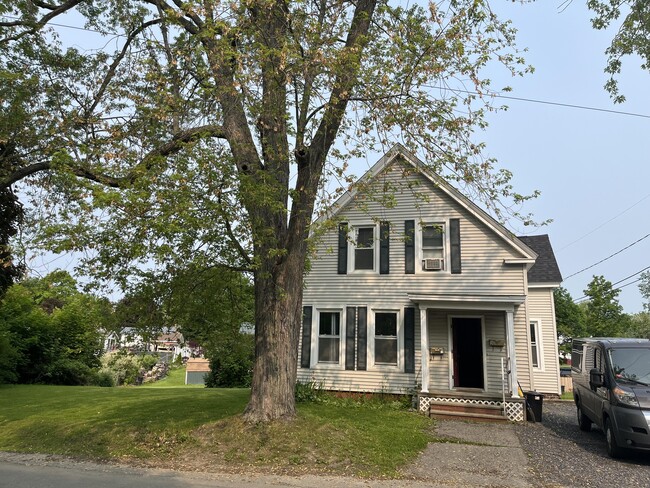 Photo - 3 High St Unit A