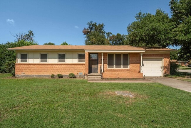 Photo - 4300 Hughes Dr Casa