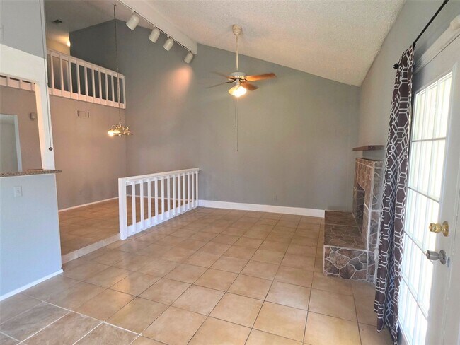 Photo - 10526 Chapel Hill Dr