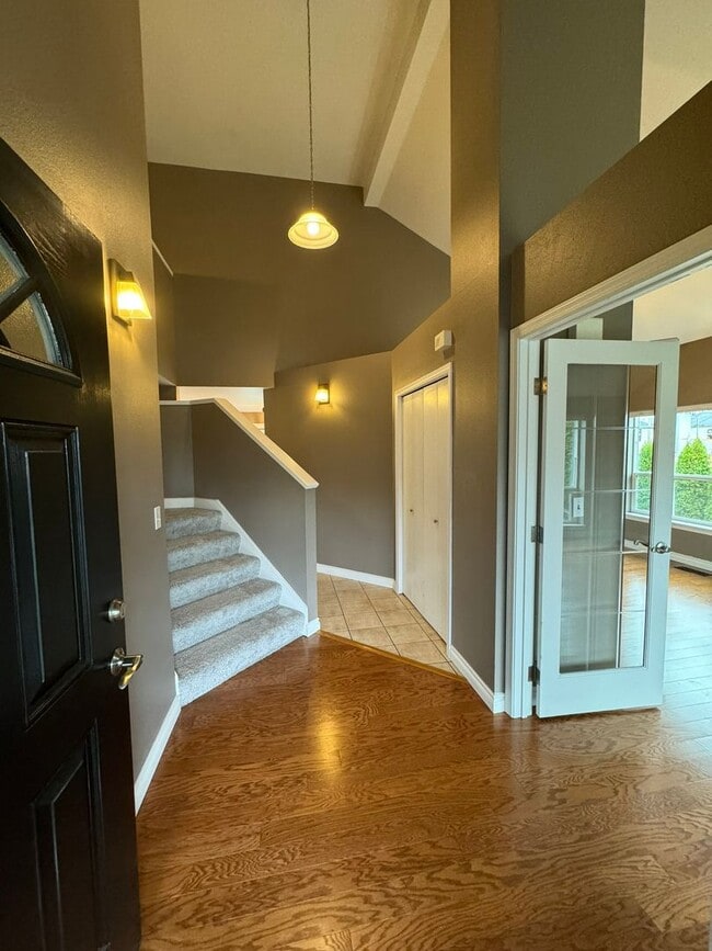 Photo - 4Bd/2.5Ba Maple Valley House