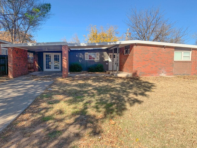 Building Photo - 2510 47th St Rental