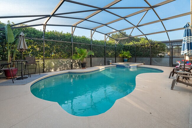 Photo - 702 Scrub Jay Way