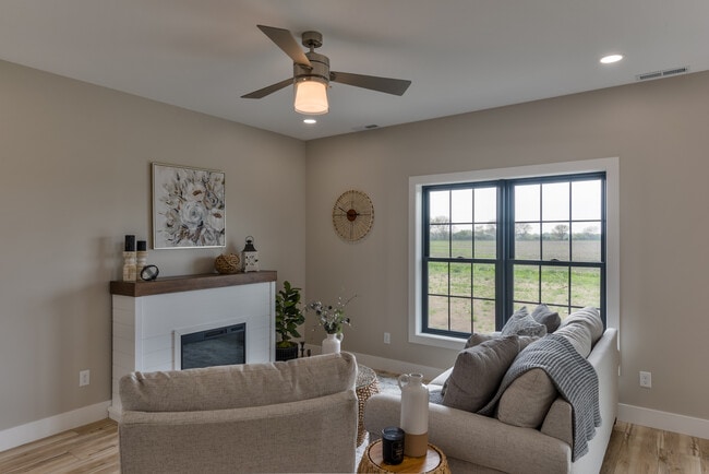 Photo - 625 Layne Dr Unidad 1