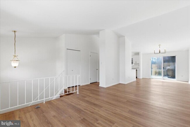 Photo - 502 Brighton Pl