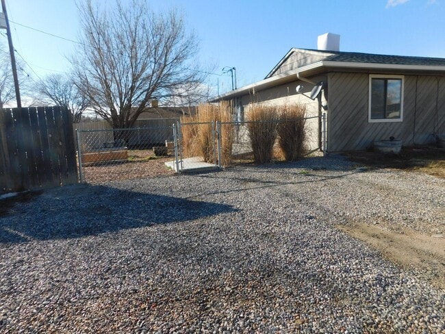 Photo - 3309 Delicious Dr Unit B