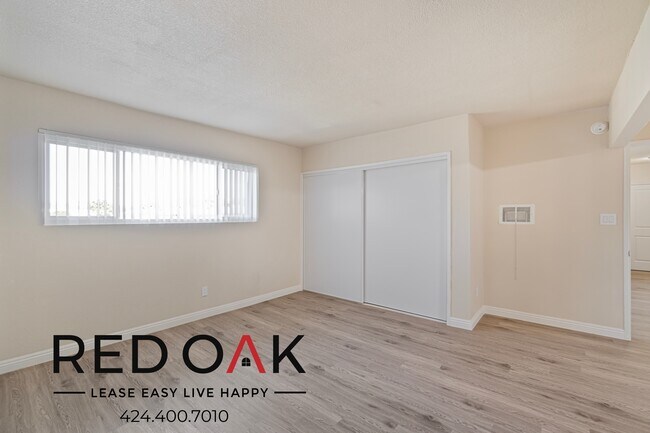 Photo - Beautiful One Bedroom with Tons of Natural... Unit 238