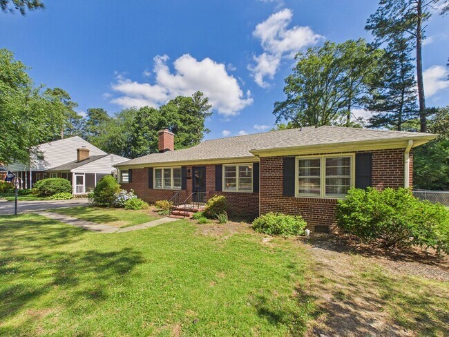 Photo - 8808 Michaux Ln