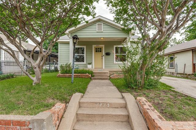 Photo - 2723 Sharon St