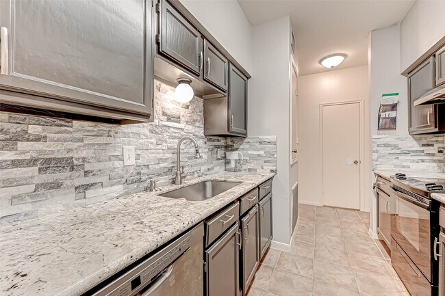 Photo - 3780 Tanglewilde St Unit 604