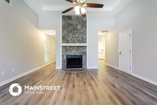 Photo - 2145 Michael Ct