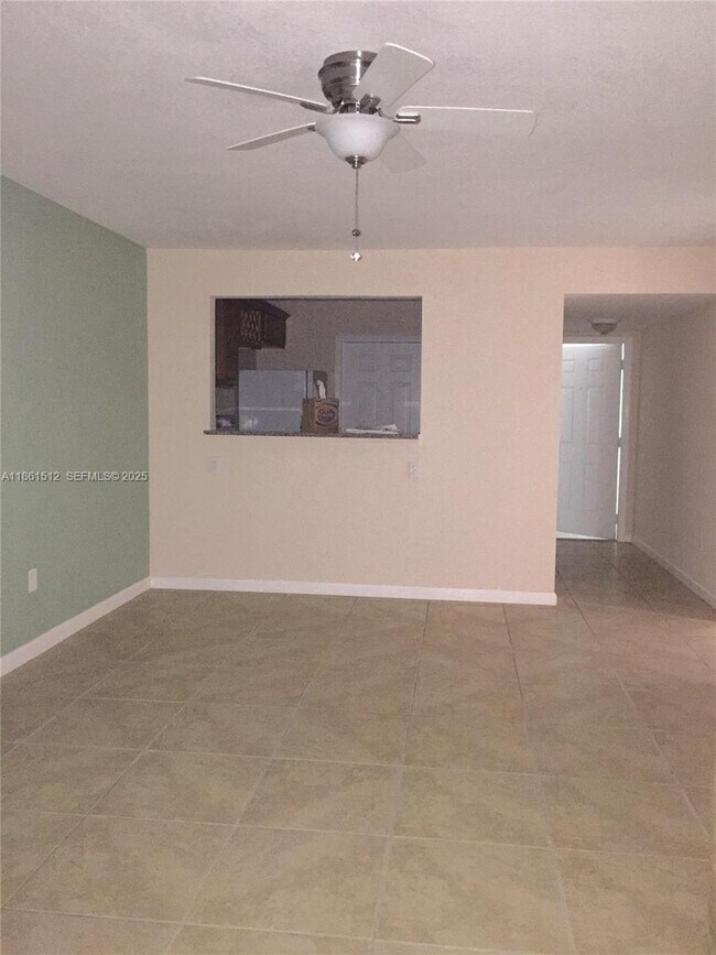 Photo - 15201 NE 6th Ave Unit C106