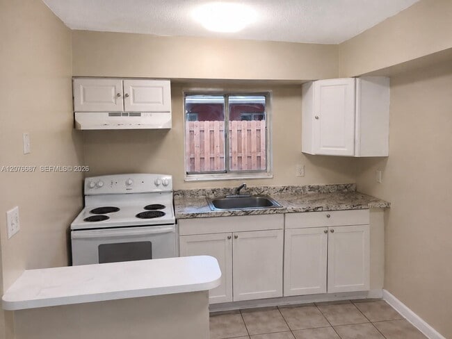 7380 NW 38th St Unidad 3