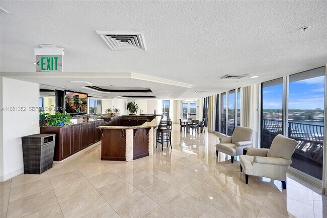 Photo - 100 S Birch Rd Unit 906B