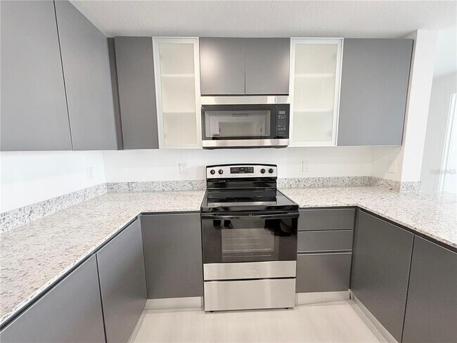 Photo - 5587 Millennia Park Dr Unit 221