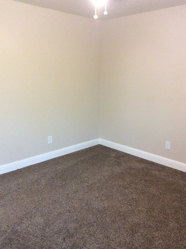 Photo - 6233 Montecito Blvd Unit 28
