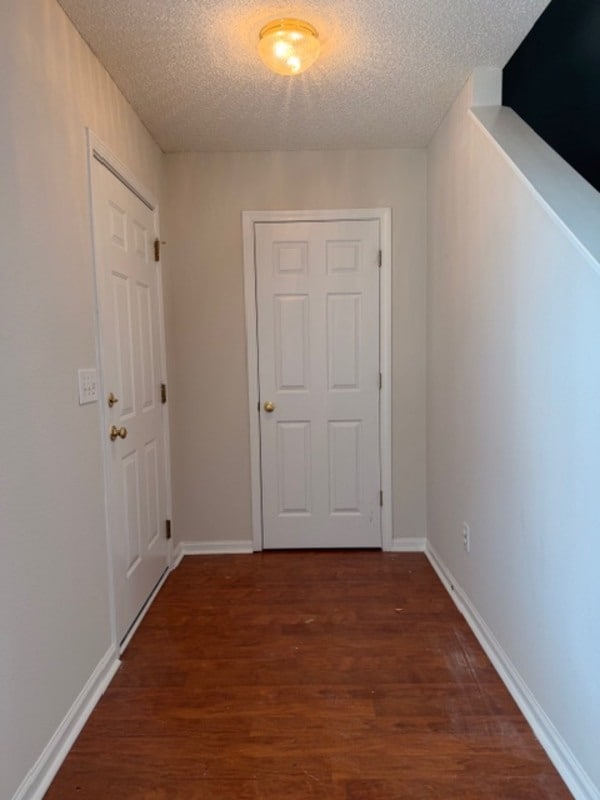Photo - 412 Killian Green Dr