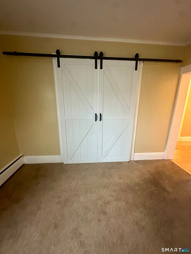 Photo - 134 Queen St