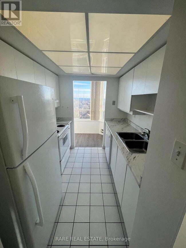 Photo - 550 Webb Dr Unit 905