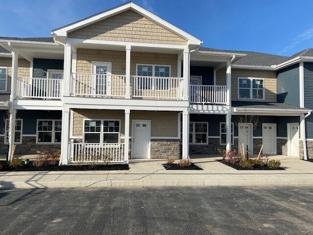 Photo - Riley Brook Apartments