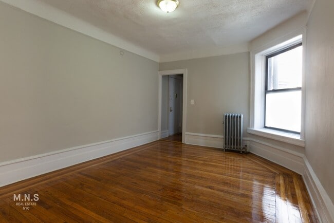 Photo - 153 Vermilyea Ave Condo
