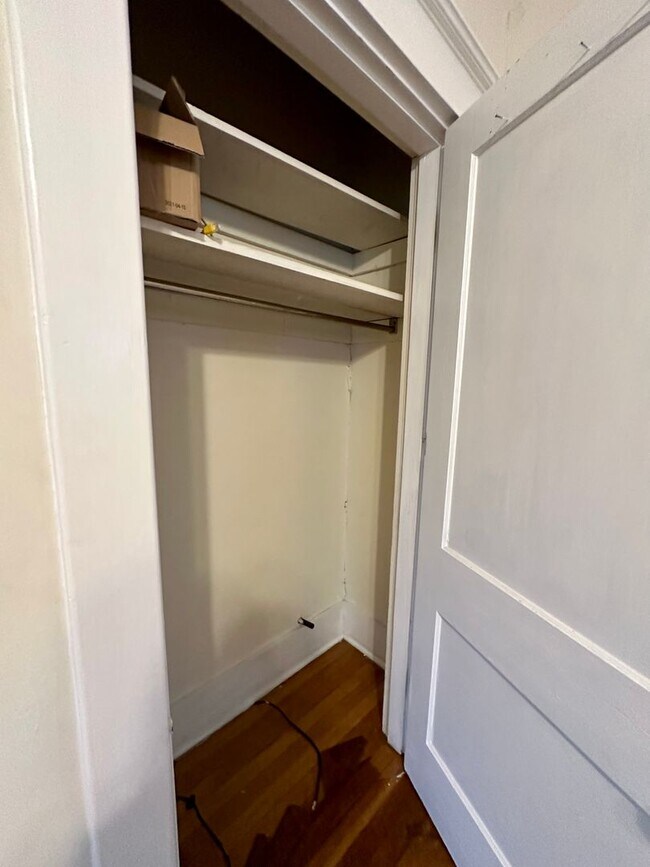 372 Bucoto Ct Unit 372 Bucoto court  #B