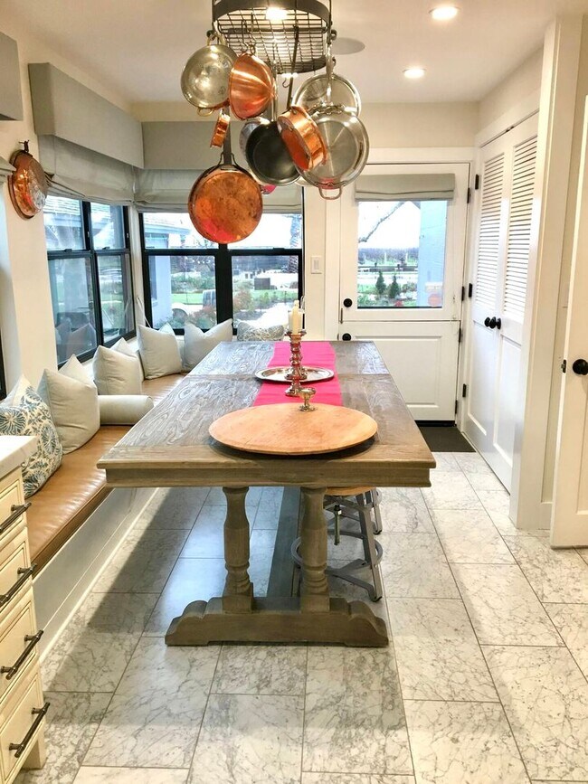 Photo - Fully Furnished Stunning Calistoga Retreat