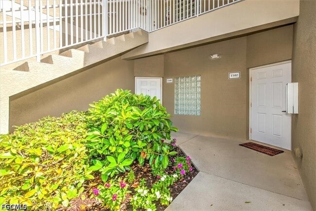 Photo - 12171 Summergate Cir Unit 102