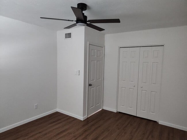 Photo - 2179 E Palmcroft Dr