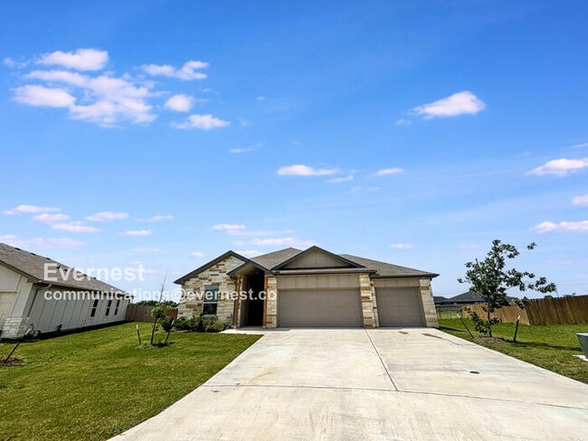 Building Photo - 625 Old Glory Rd